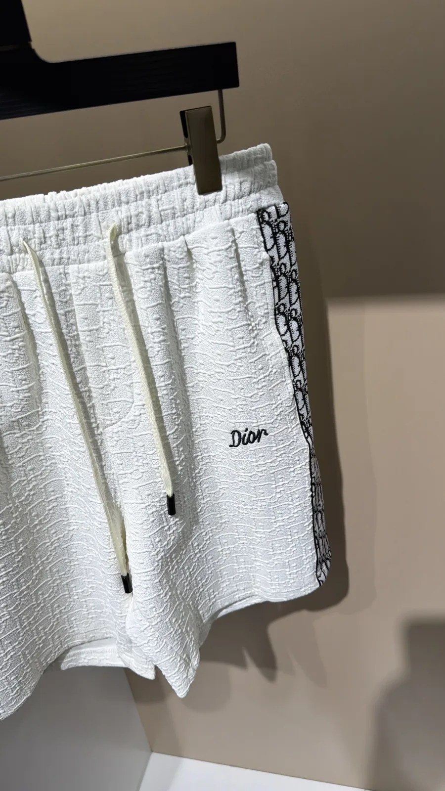 HM Brands product image 2
