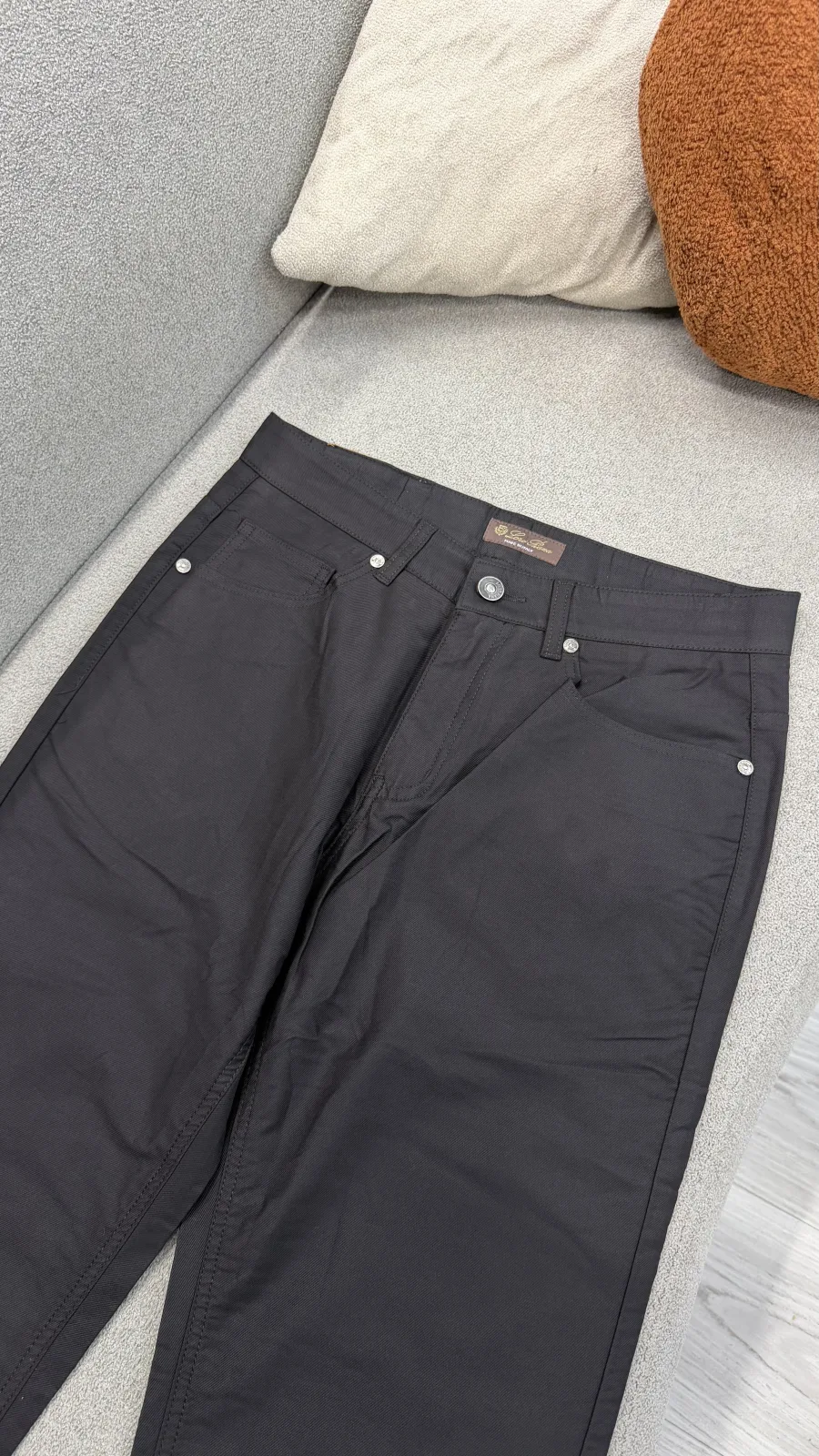 HM Brands product image 3